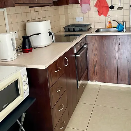 Cyprus Penelope 라르나카